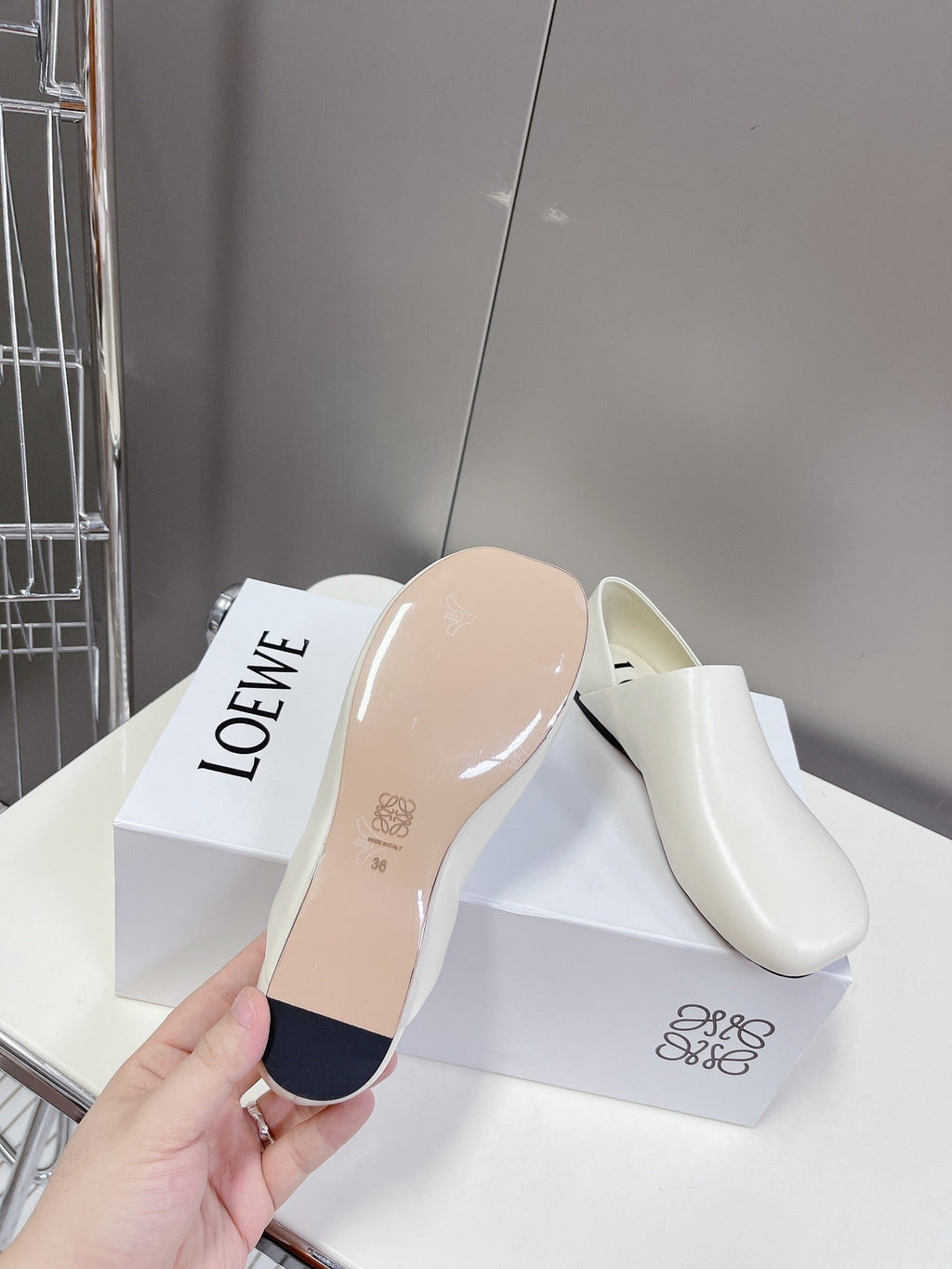 LW TOY SLIPPER WHITE CALFSKIN