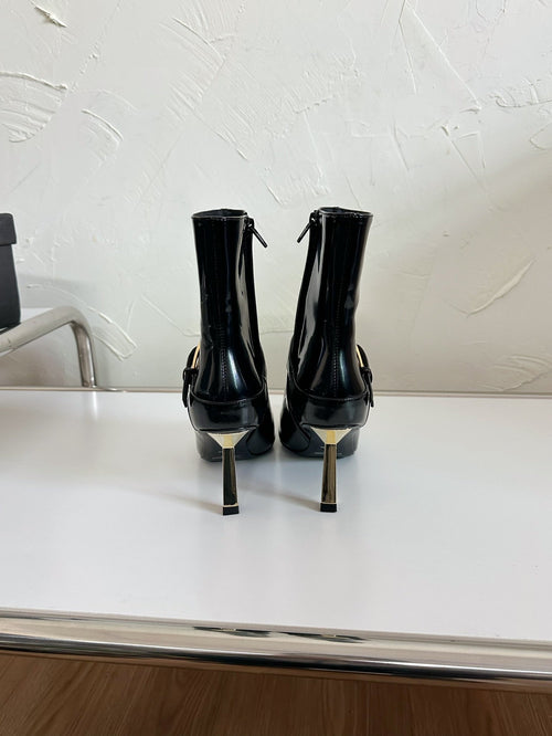 LEE BOOTIES IN BLACK GLAZED CALFSKIN