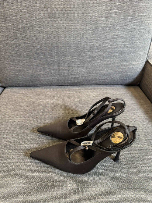 HIGH SANDAL ATTACHED GEM IN BLACK SILK